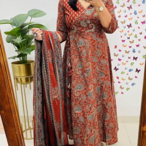 Maroon Paisley Printed Suit Set with Dupatta for Women | Traditional & Festive Ethnic Wear