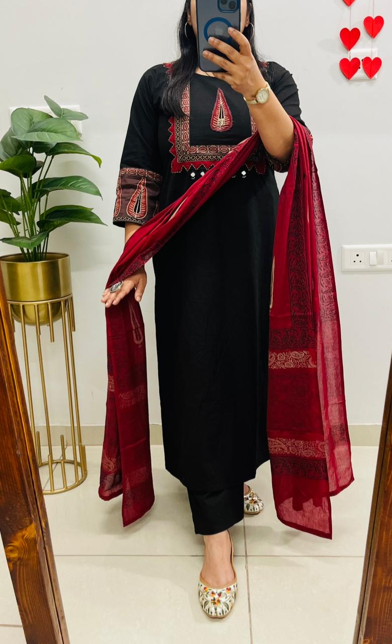 Black Kurta Pant Set with Red Dupatta for Women | Elegant Ethnic Wear - Image 2