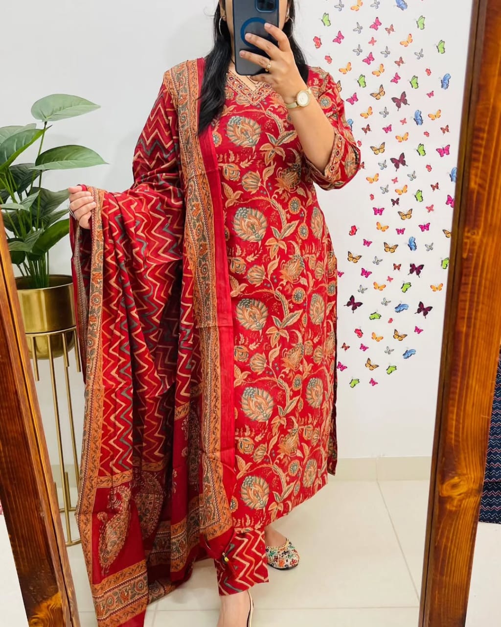 Red Printed Kurta Pant Set with Dupatta for Women | Festive & Daily Wear - Image 10