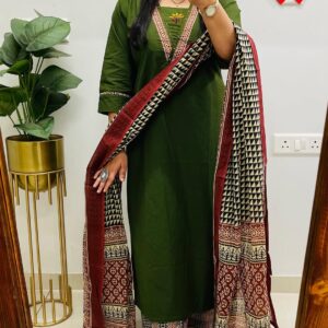 Green Cotton Kurti Pant Dupatta Set with Printed Dupatta | Women Ethnic 3 Piece Suit