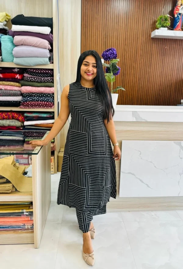 Premium Black & White Geometric Printed Cotton Kurta Pant Set for Women